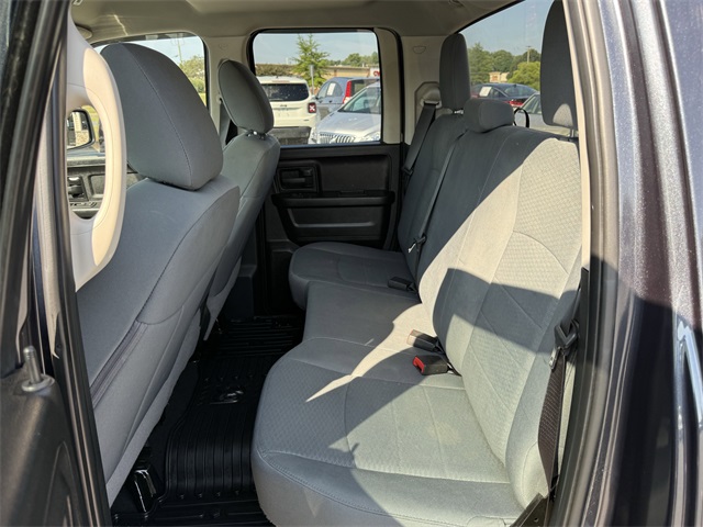 Vehicle image 12 of 24