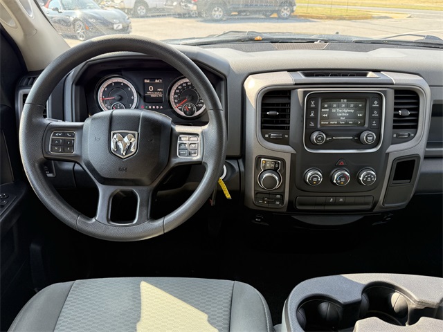 Vehicle image 13 of 24