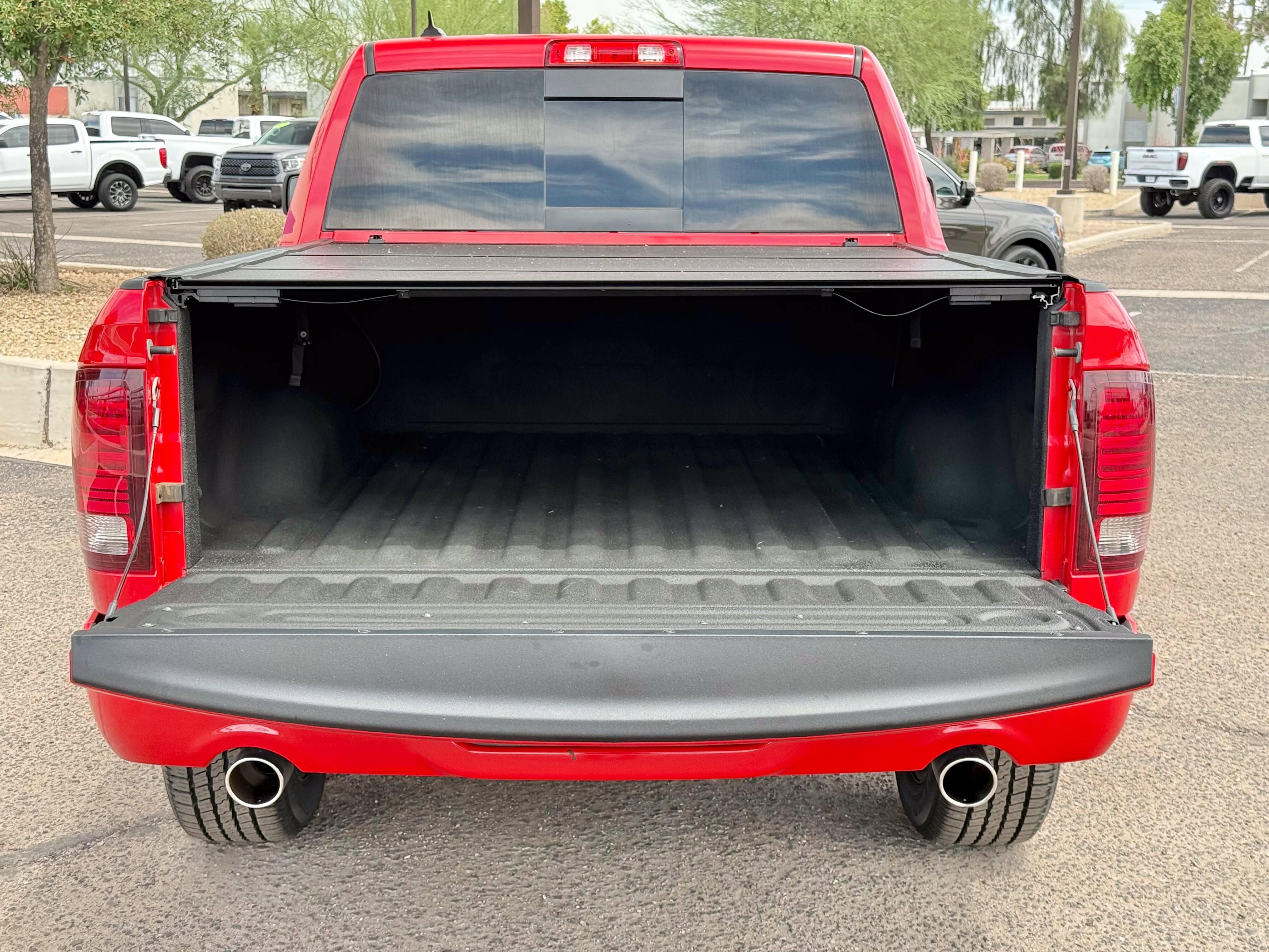 Vehicle image 9 of 37