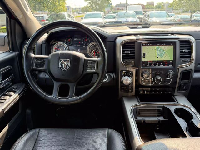 Vehicle image 28 of 51