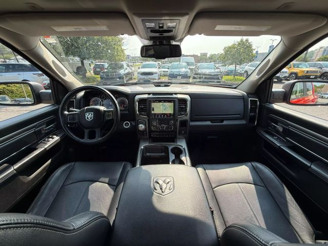 Vehicle image 27 of 51