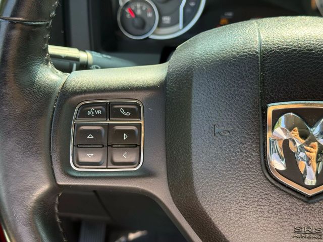 Vehicle image 29 of 51