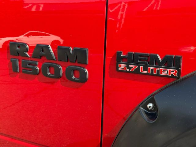 Vehicle image 16 of 51