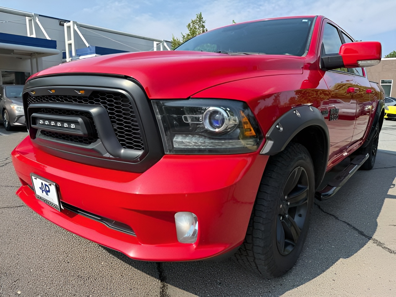 Vehicle image 43 of 51