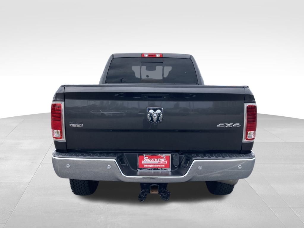 Vehicle image 11 of 49