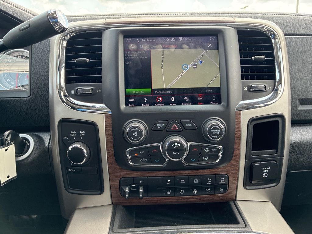 Vehicle image 33 of 49