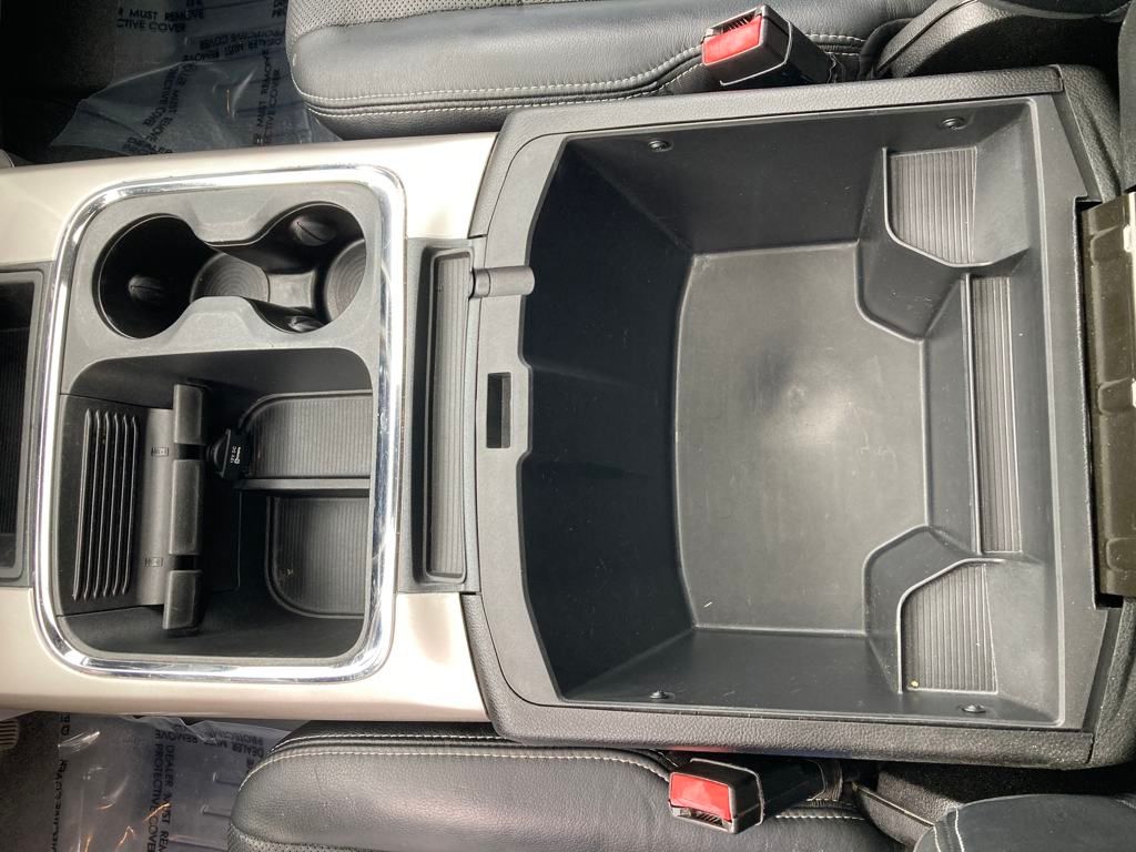 Vehicle image 40 of 49