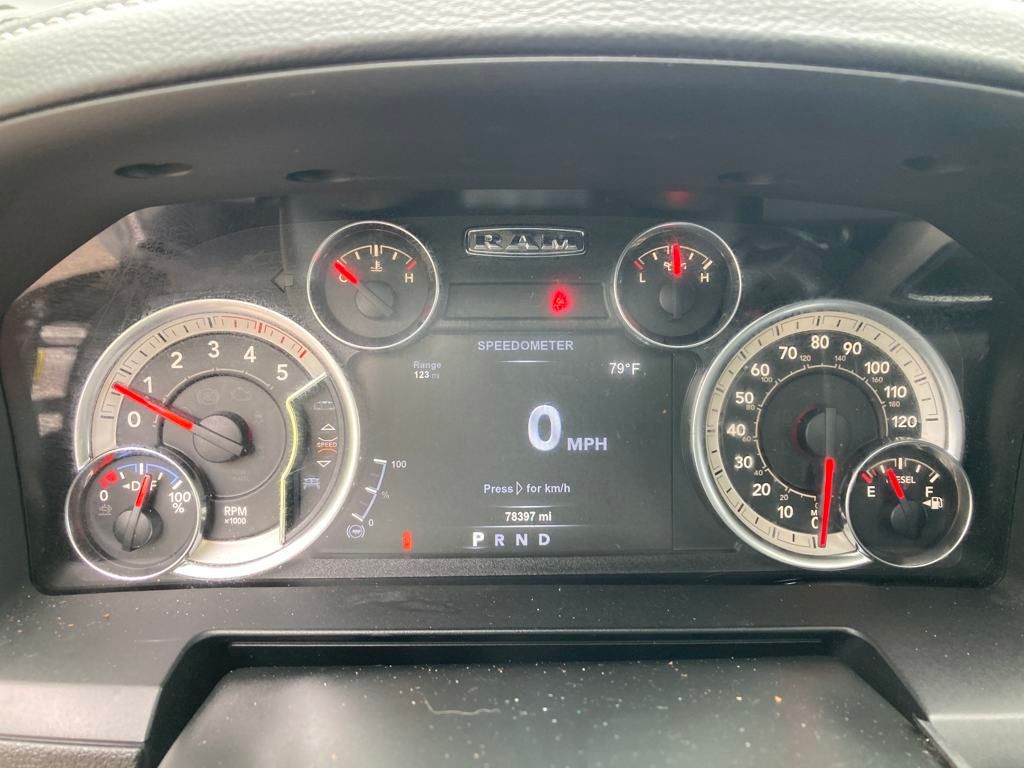 Vehicle image 28 of 49