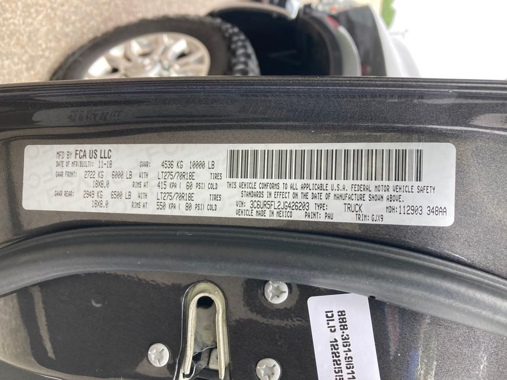 Vehicle image 43 of 49