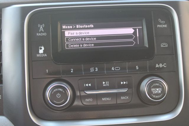 Vehicle image 17 of 31