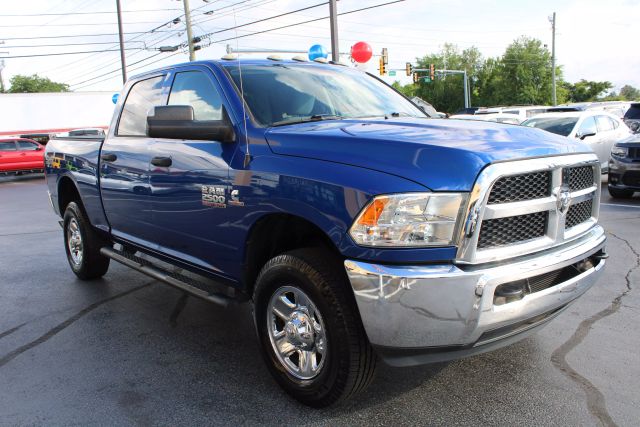 Vehicle image 2 of 31