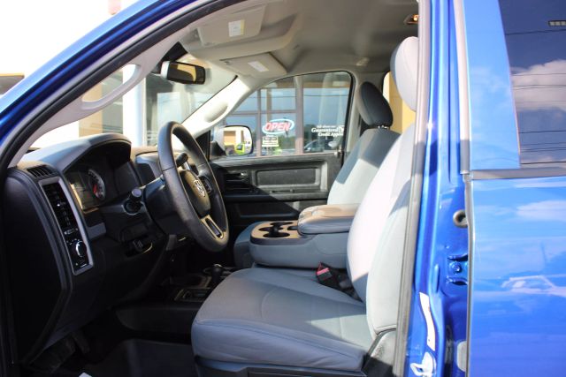 Vehicle image 13 of 31
