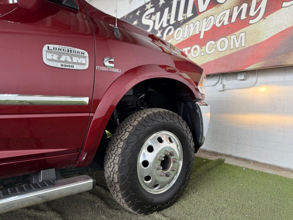 Vehicle image 16 of 61