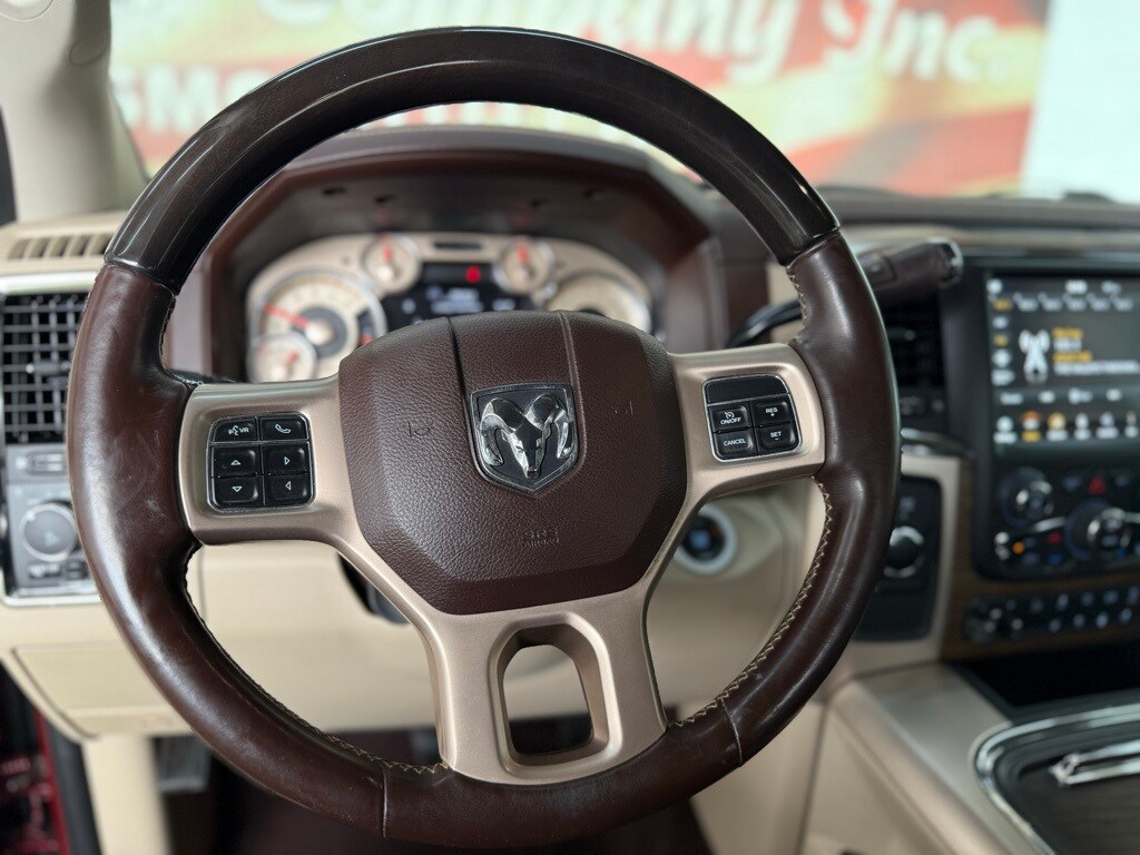 Vehicle image 27 of 61