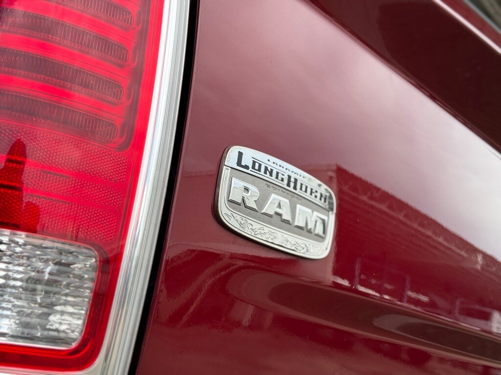 Vehicle image 12 of 61