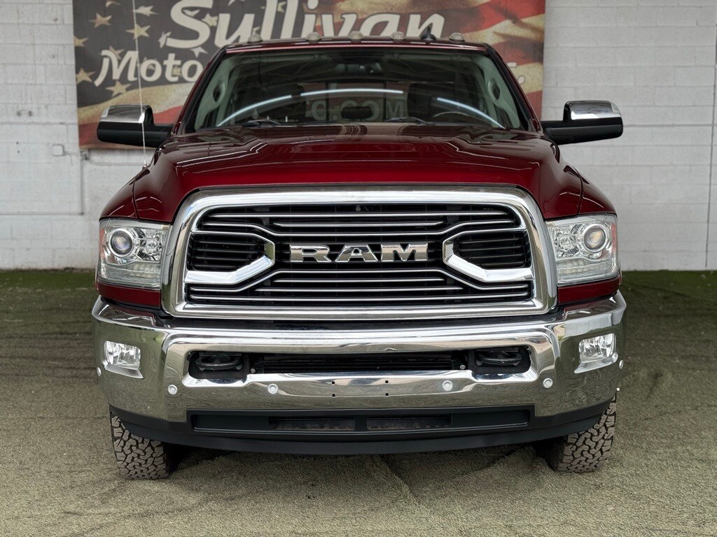 Vehicle image 3 of 61