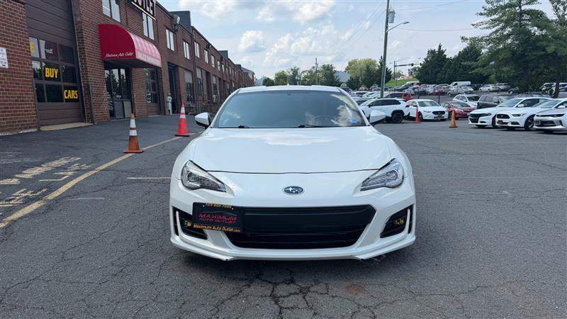 2018 Subaru BRZ Limited Image 2 of 27