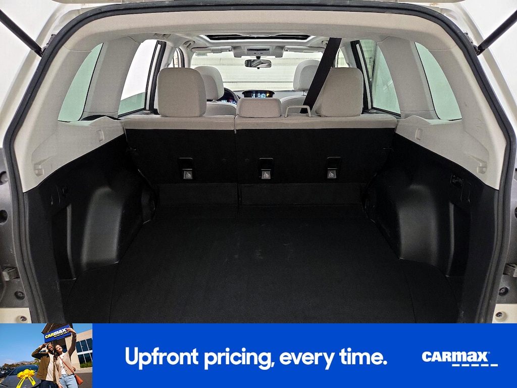 2018 Subaru Forester Premium Image 2 of 16