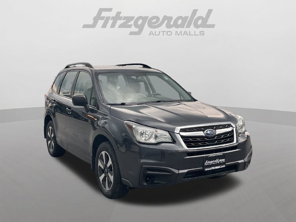 2018 Subaru Forester Base Image 3 of 28