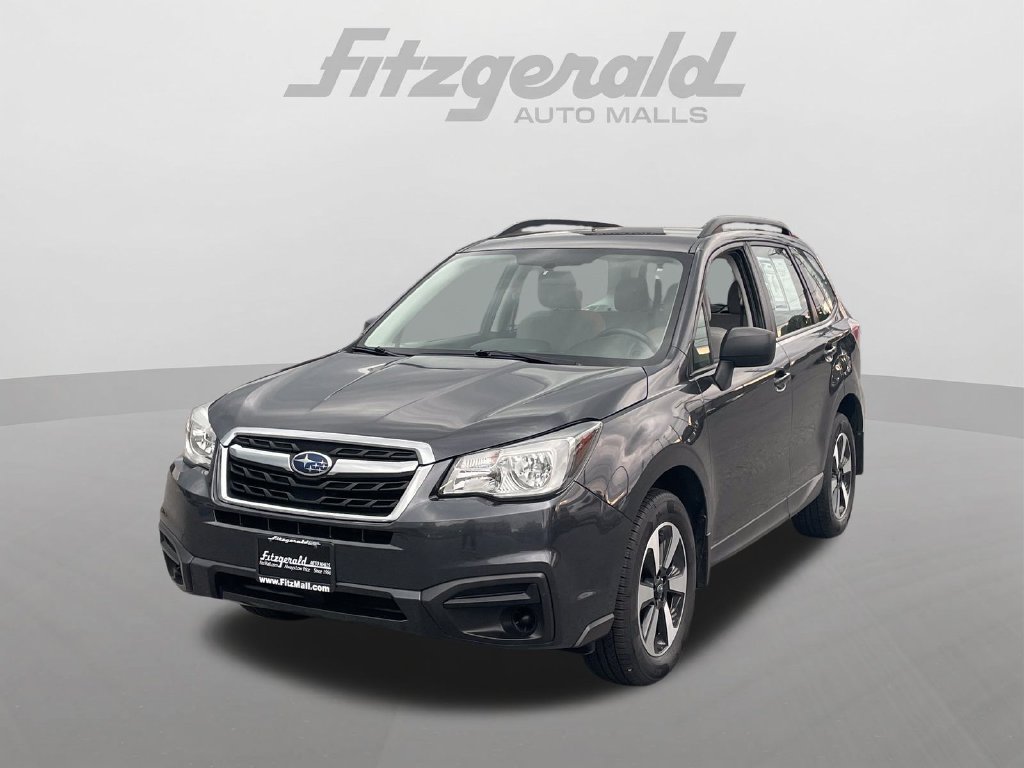 2018 Subaru Forester Base Image 1 of 28