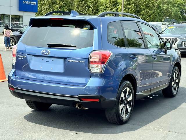 2018 Subaru Forester Premium Image 3 of 30
