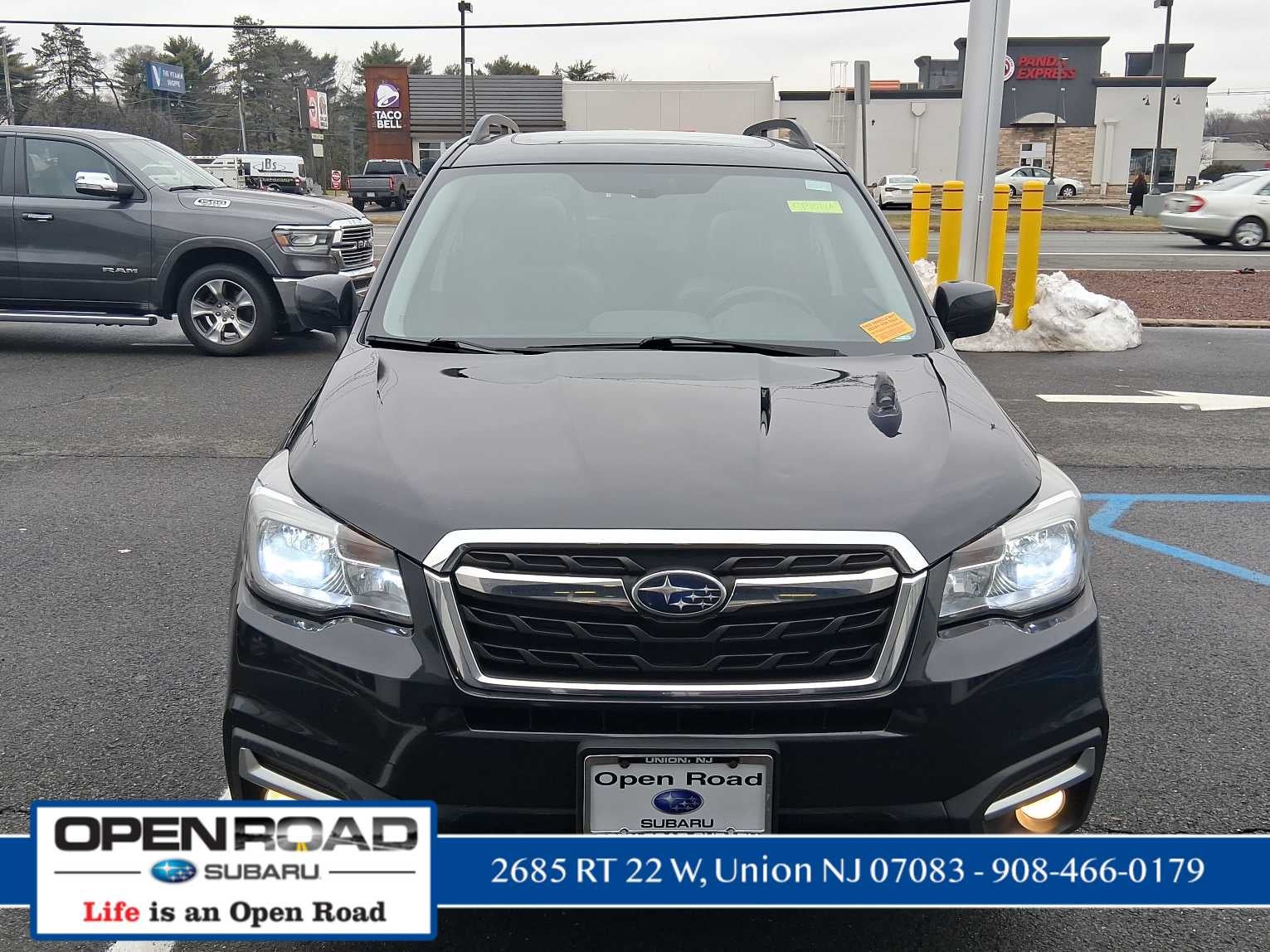 2018 Subaru Forester Limited Image 3 of 24