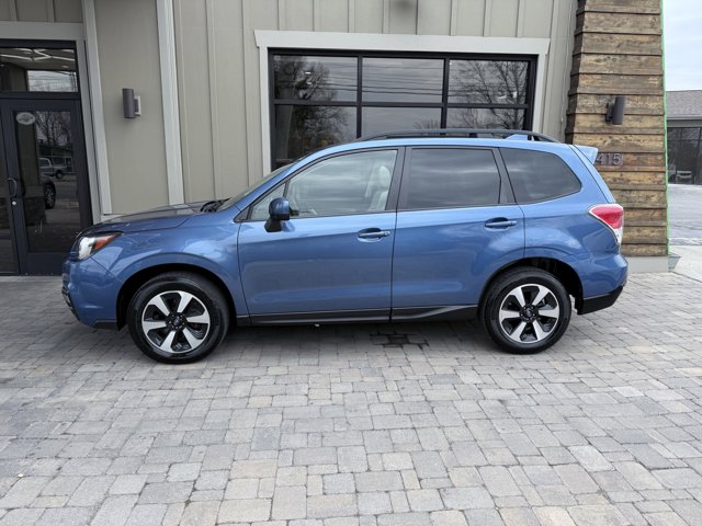 Vehicle image 26 of 41