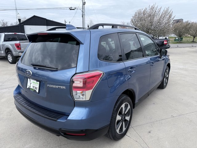 Vehicle image 16 of 41