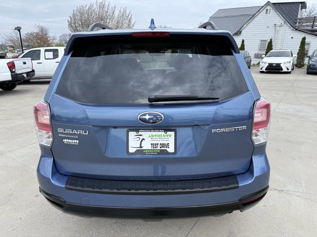 Vehicle image 19 of 41