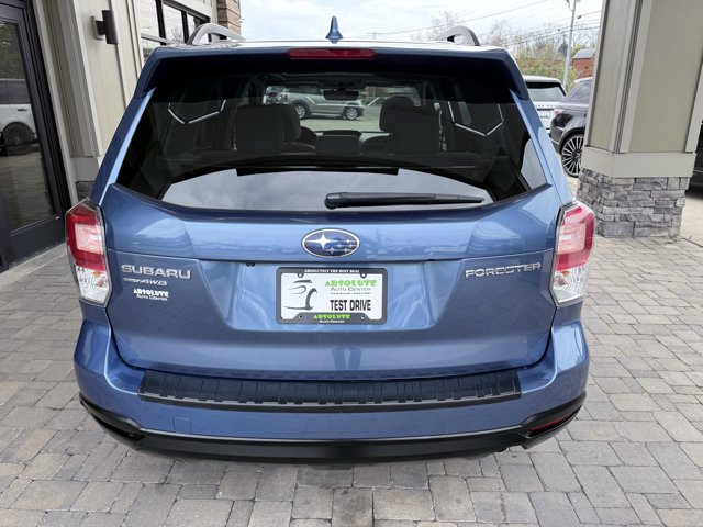 Vehicle image 40 of 41