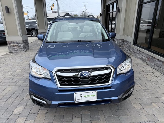 Vehicle image 7 of 41