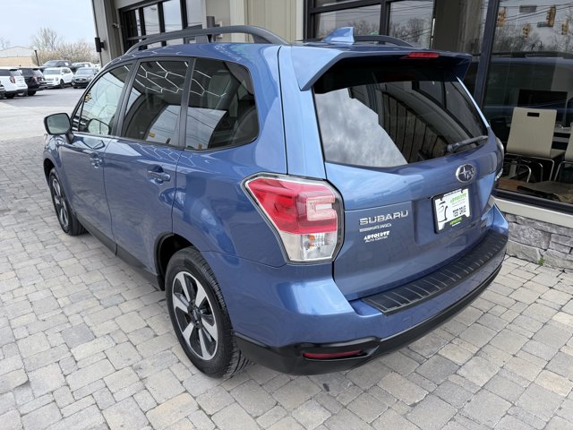 Vehicle image 23 of 41