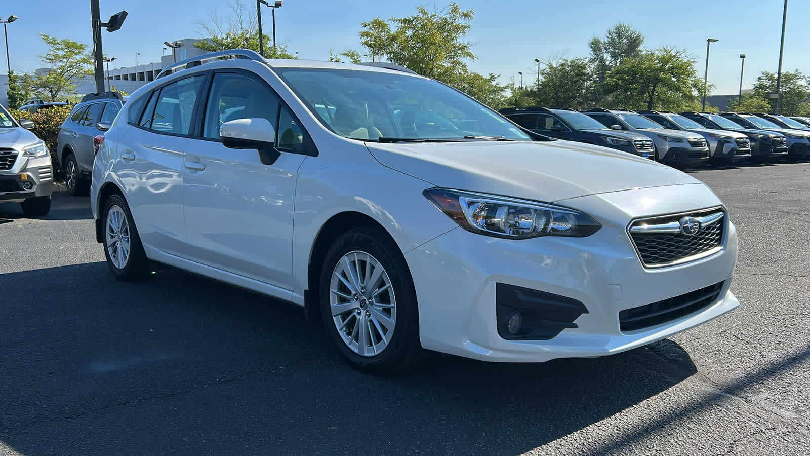 Vehicle image 3 of 30
