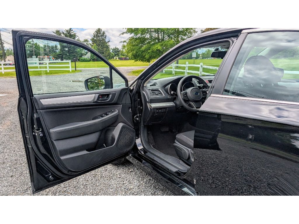 Vehicle image 8 of 26