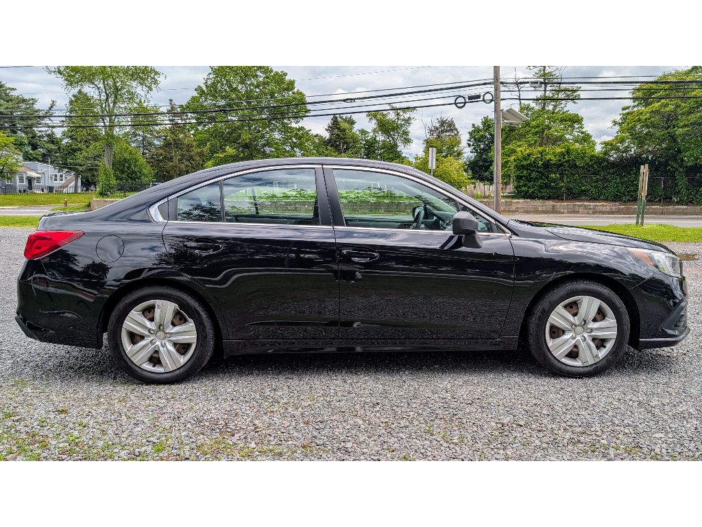Vehicle image 4 of 26
