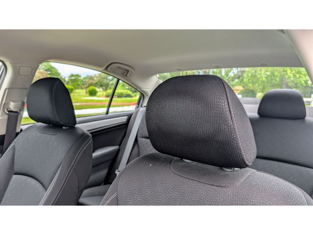 Vehicle image 15 of 26