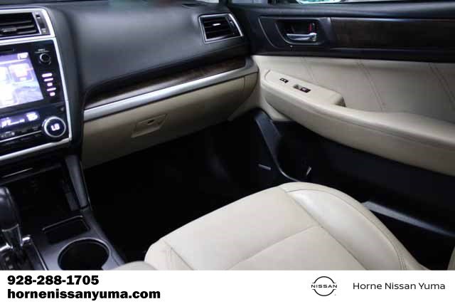 Vehicle image 14 of 15