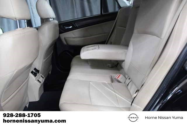 Vehicle image 7 of 15
