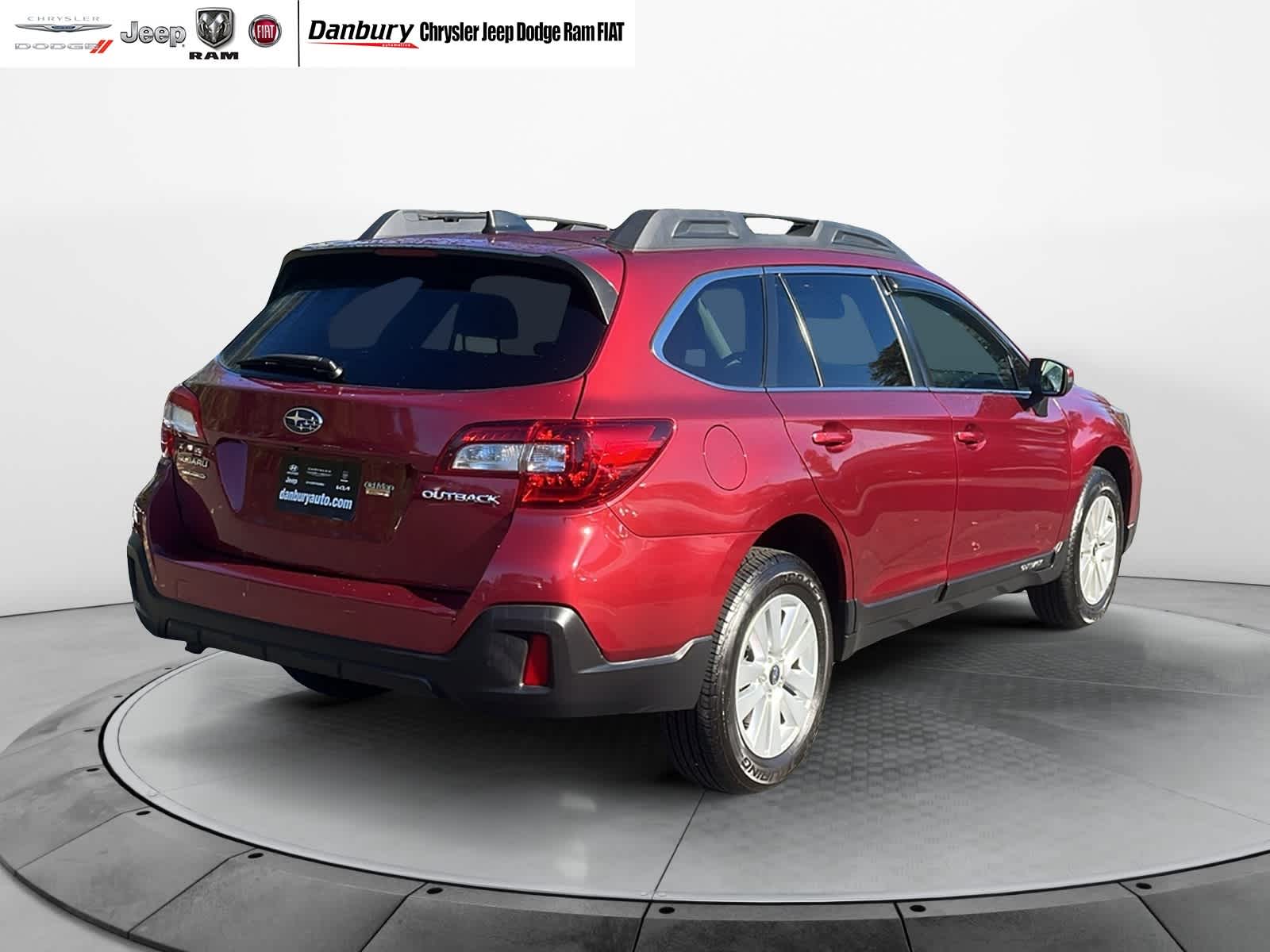 2018 Subaru Outback Premium Image 4 of 23