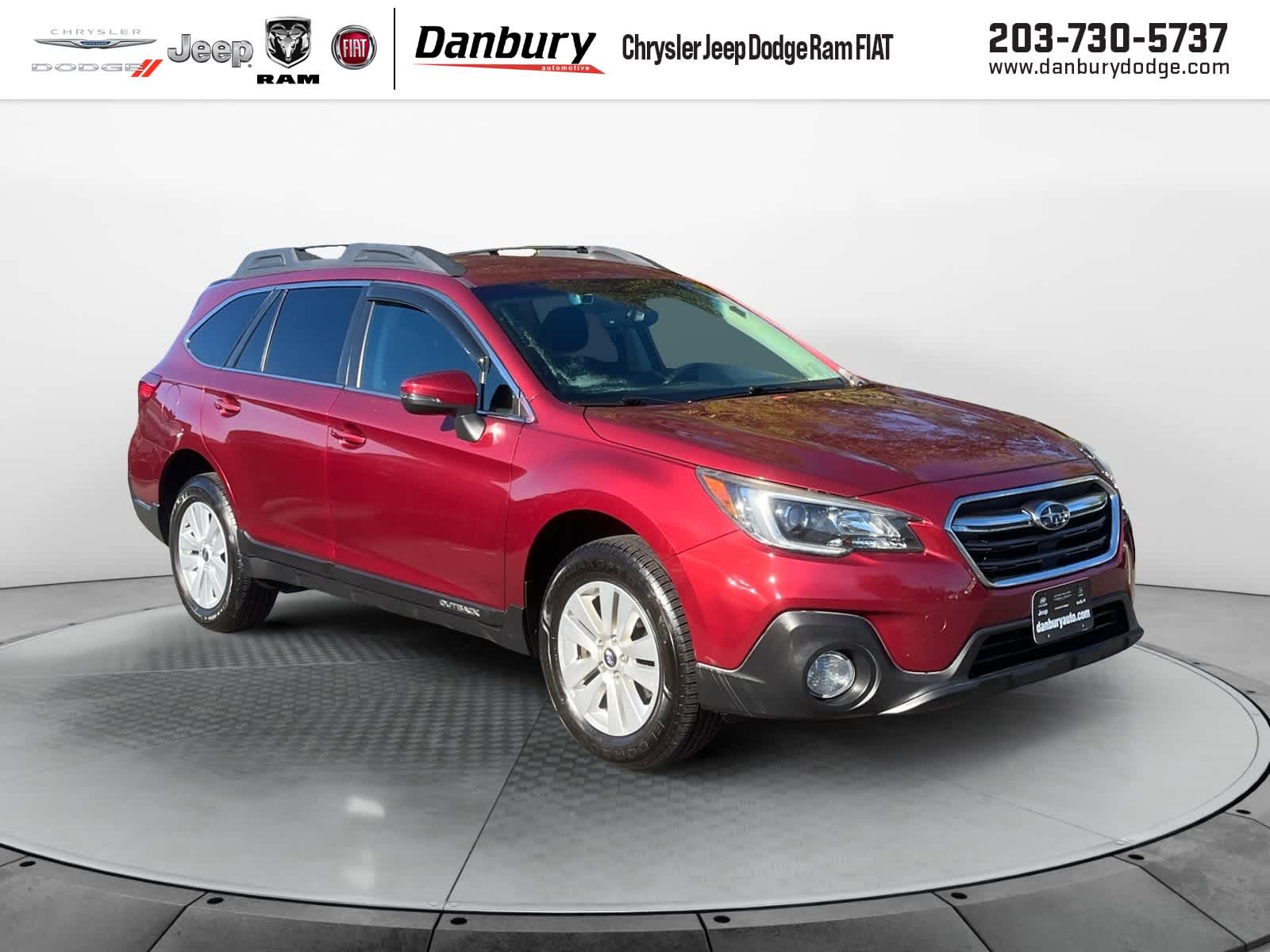 2018 Subaru Outback Premium Image 3 of 23