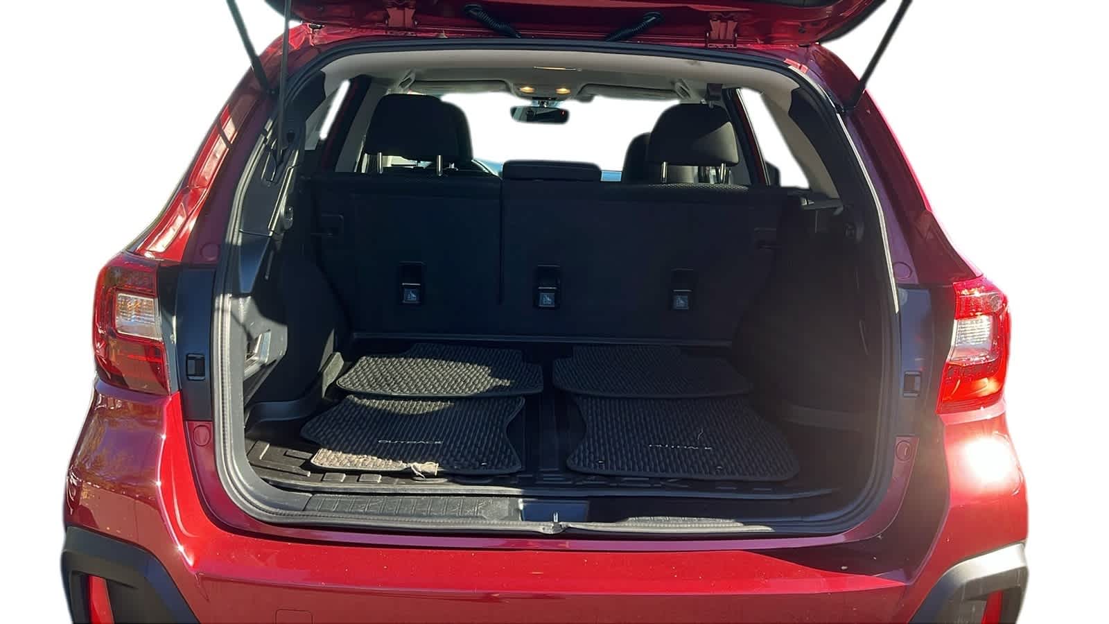 2018 Subaru Outback Premium Image 8 of 23