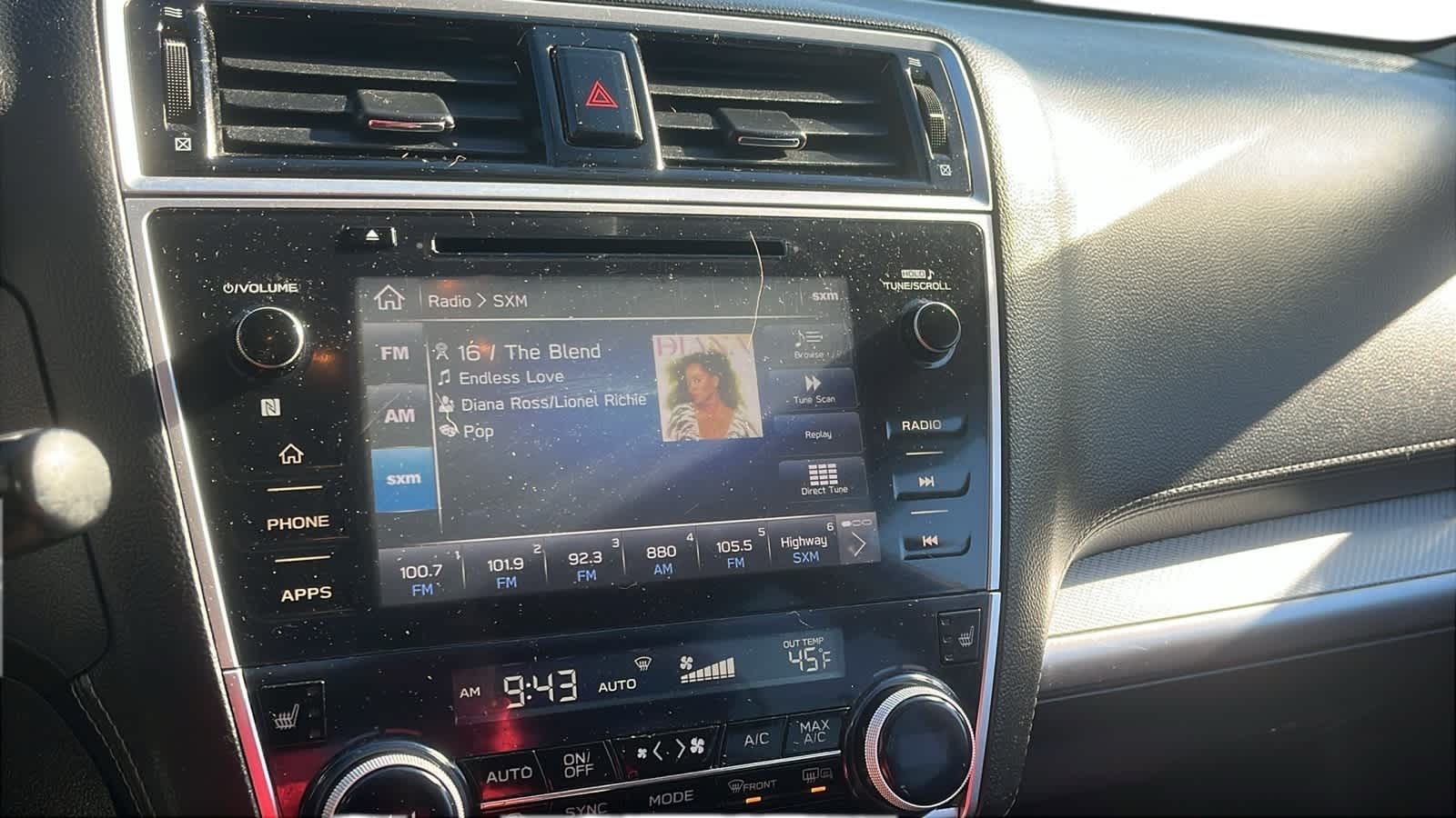 2018 Subaru Outback Premium Image 18 of 23