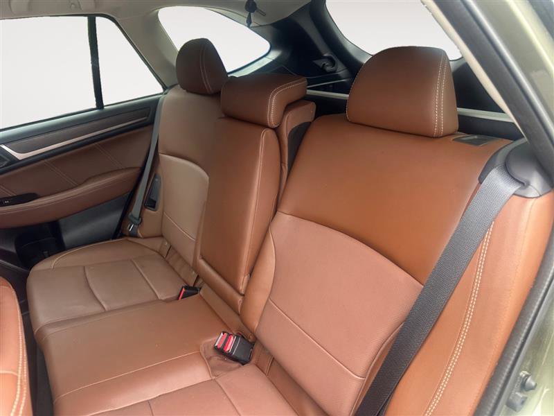 Vehicle image 12 of 13