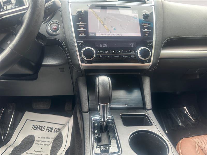 Vehicle image 10 of 13