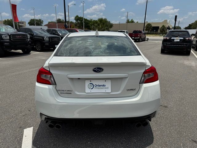 Vehicle image 7 of 42