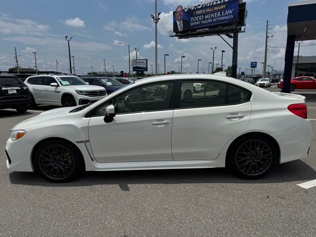 Vehicle image 9 of 42