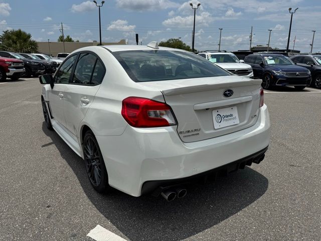 Vehicle image 8 of 42