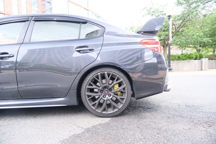 Vehicle image 10 of 41