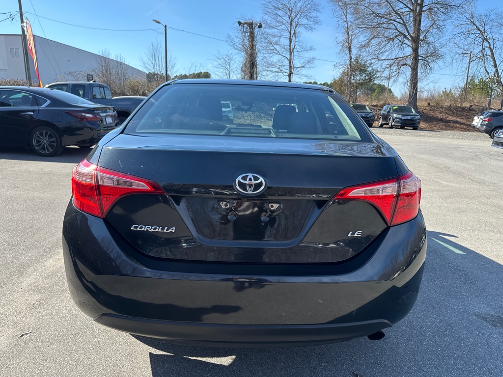 Vehicle image 7 of 34