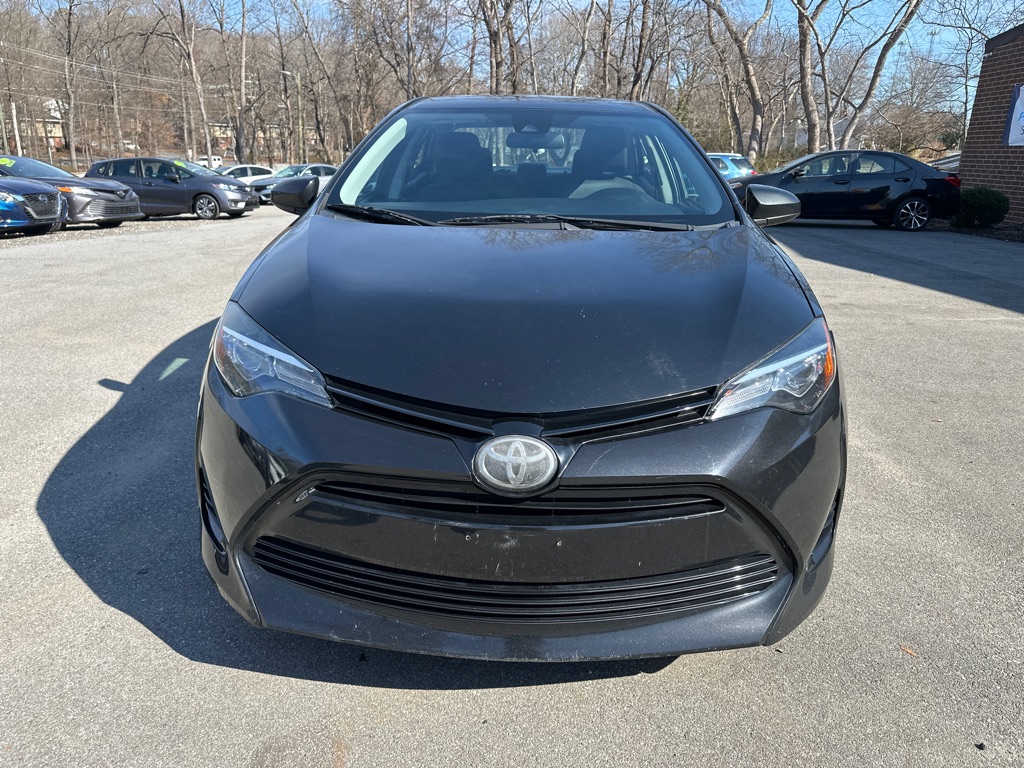 Vehicle image 2 of 34